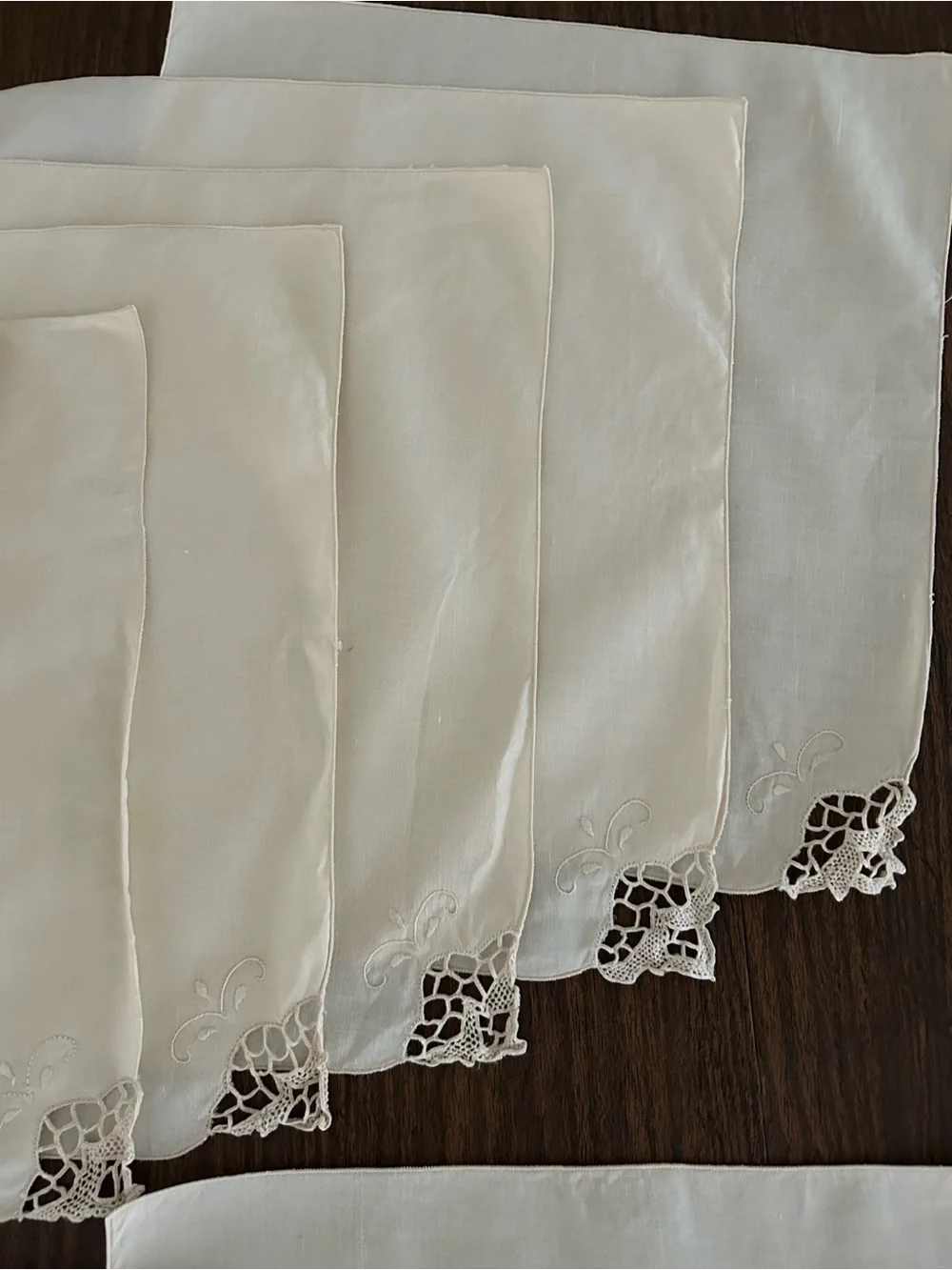 Vintage Linen Napkins Set of 12 Ecru Crochet Lace Corners Embroidered 16”